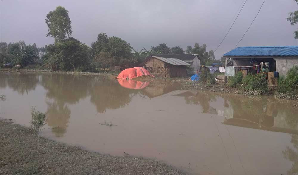 बर्खा लागेपछि भजनीका नागरिक बाढीको त्रासमा