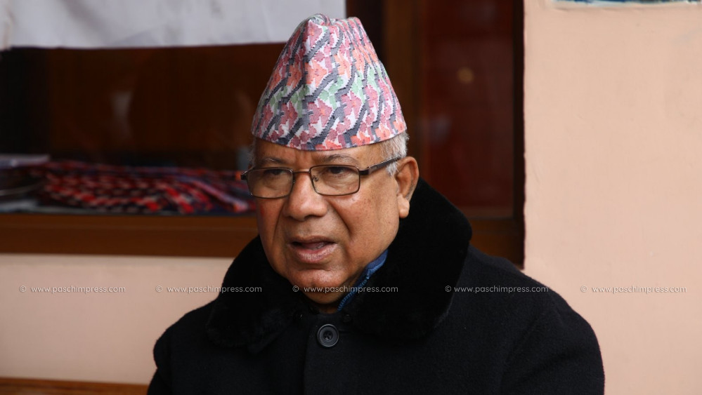 ओलीले हैरान पारे संसद भंग गरेर चुनावमा जाऔं : माधव नेपाल