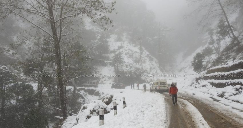 हिउँले अवरुद्ध भीमदत्त राजमार्ग सुचारु