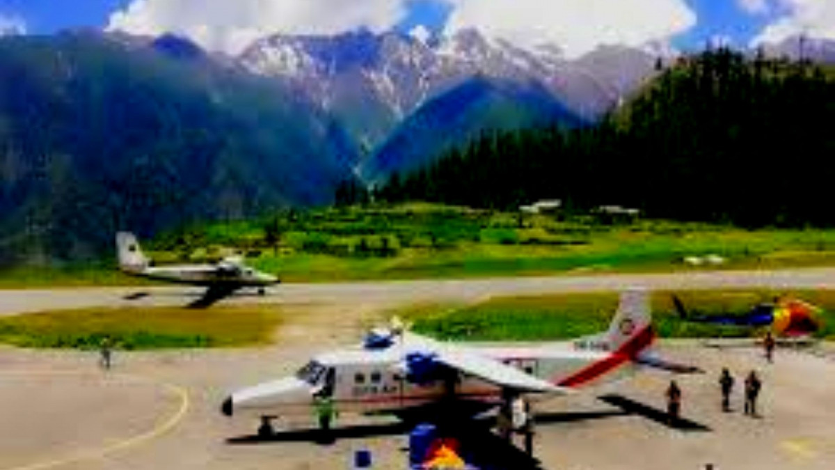 हुम्ला विमानस्थलमै थन्कियो खाद्यान्न