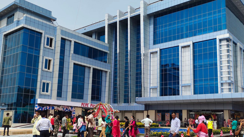 धनगढीमा भाटभटेनी सुपरमार्केट सञ्चालनमा