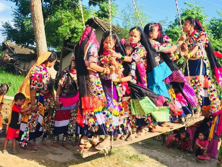 रानाथारुको पृथक तीज