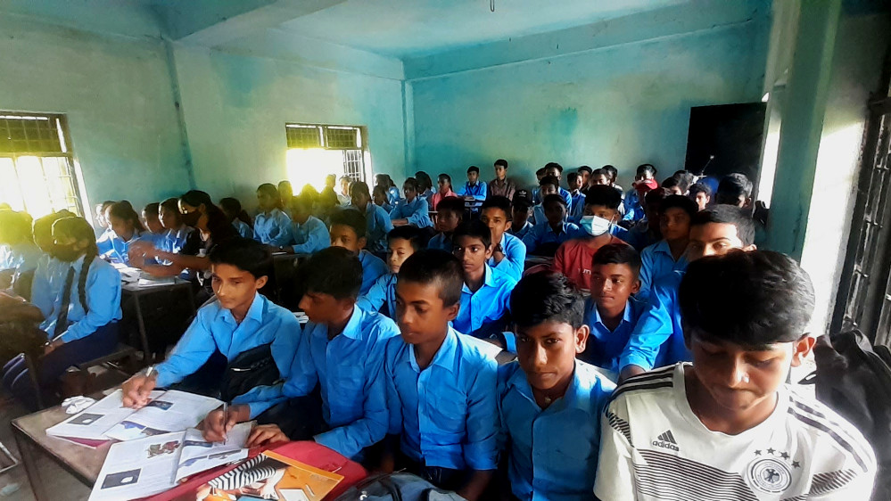 लालझाडीका विद्यालयमा ‘पढ्दै कमाउँदै कार्यक्रम’ सञ्चालन