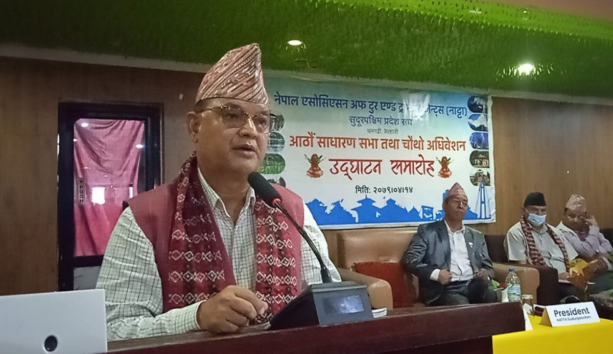 ‘पर्यटकलाई सम्मानजनक व्यवहार गर्नुपर्छ’