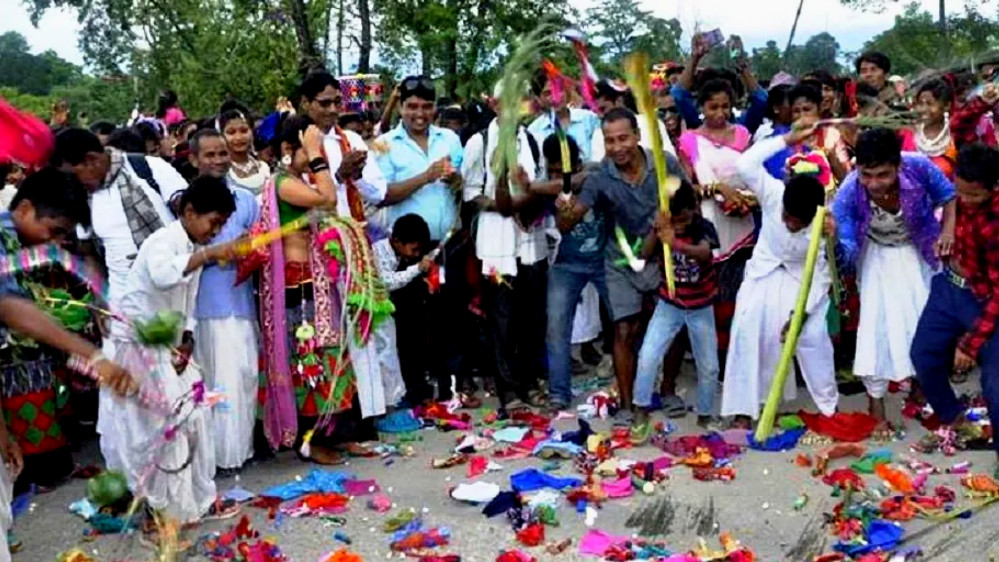 थारू समुदायले ‘गुरही’ पर्व मनाउँदै