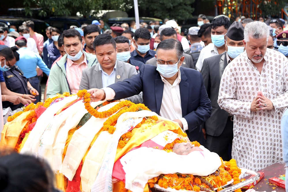 कांग्रेस नेता गिरीको शवयात्रा सातदोबाटो हुँदै आर्यघाट लैजाने
