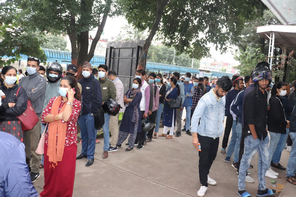 यस वर्ष काठमाडौँबाट बढी यात्रु बाहिरिने
