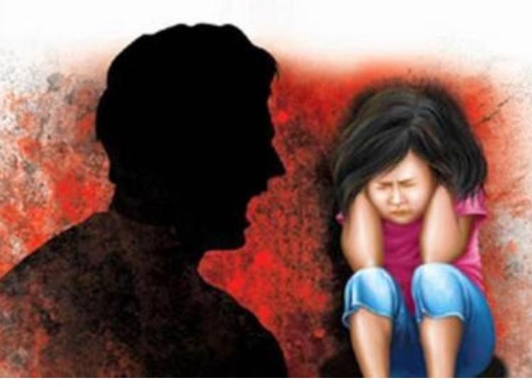 डडेल्धुरामा १२ वर्षीया बालिका पटकपटक बलात्कृत