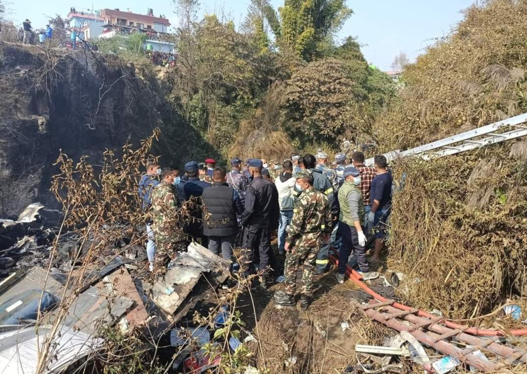 पोखरा विमान दुर्घटनाको एक वर्ष : प्रियजन गुमाउनेहरुको उस्तै छ पीडा