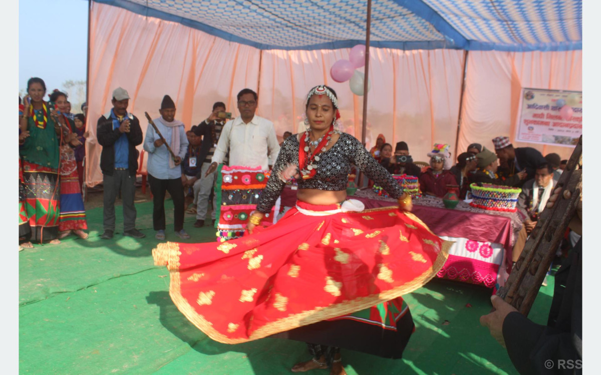 थारू संस्कृति संरक्षणमा सहयोगी बन्दै ‘माघी मिलन कार्यक्रम’