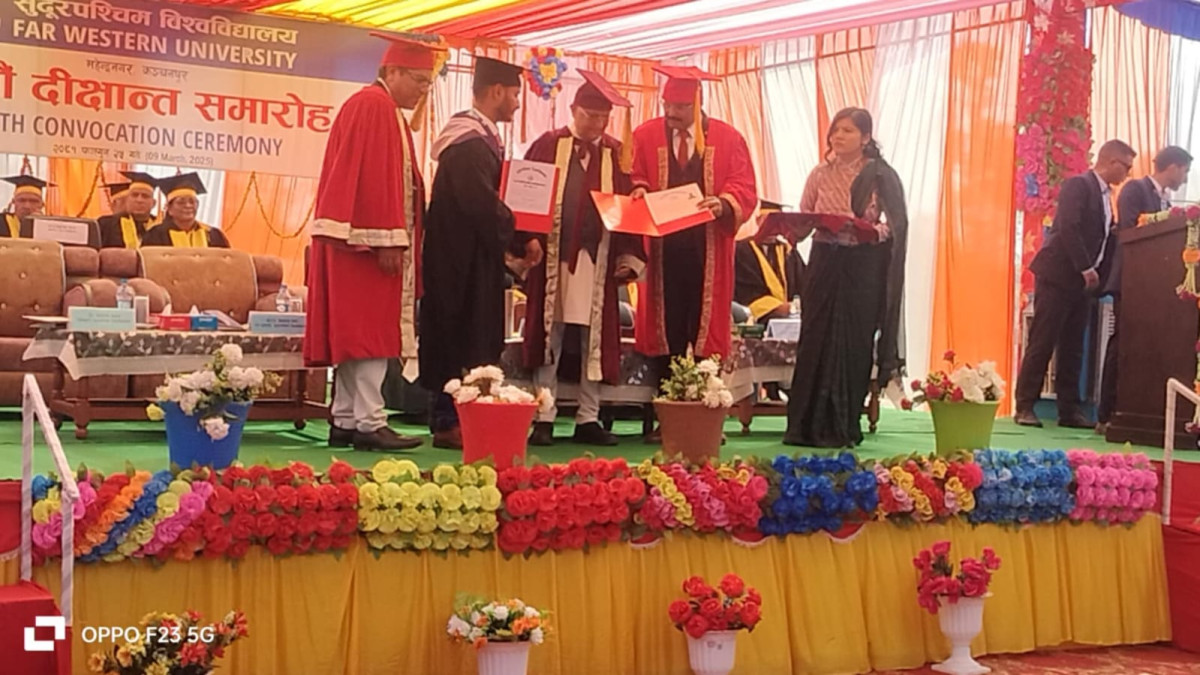 मुलुकको विकासमा अग्रसर हुन प्रधामन्त्री ओलीको आग्रह